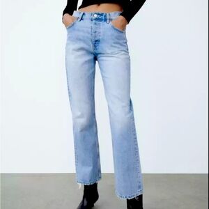 Zara Women's Highrise Button Fly Raw Hem Straight Blue Jeans Size 6